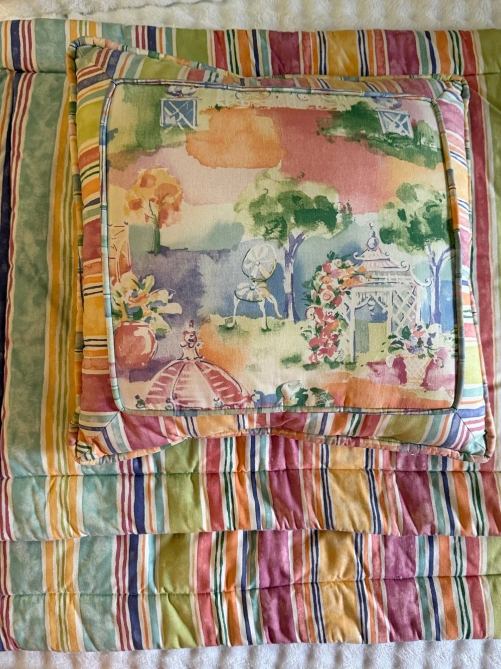 Multicolor Striped Home Bedding Set of 2 Padded Shams with Accent Pillow